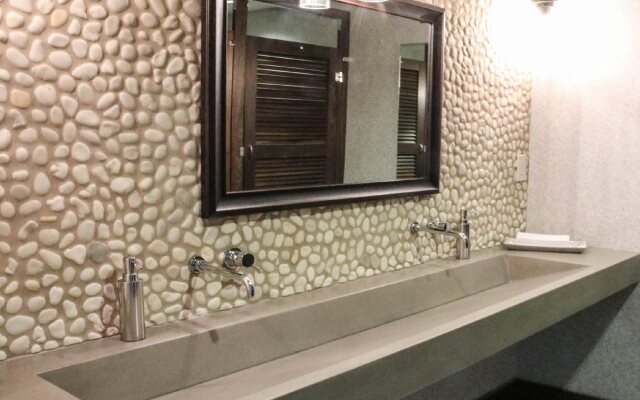 Hotel Indigo Traverse City by IHG