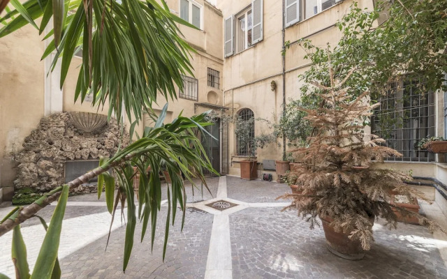 Monti Studio Apartment