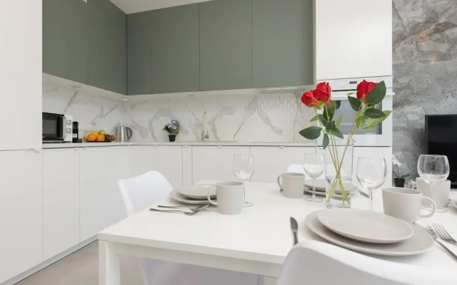 Lux Apartment by Renters Prestige