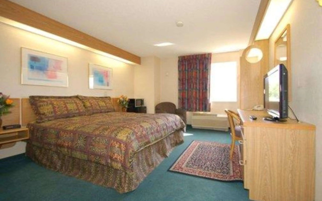 Rodeway Inn Willington North