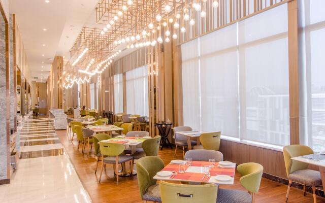 Holiday Inn Chandigarh Zirakpur by IHG