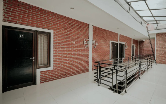 D'Paragon Cherry