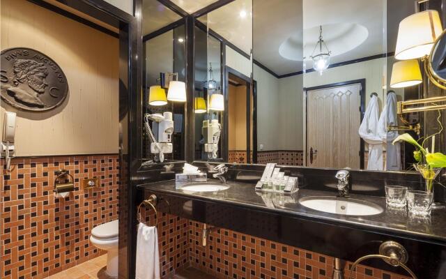 Ilunion Merida Palace