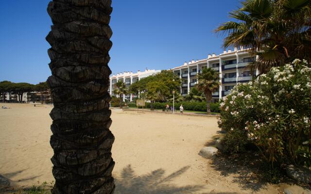 Pins Platja Apartments