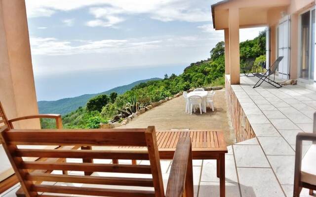 Villa Sari - SEA View - AIR Conditioning