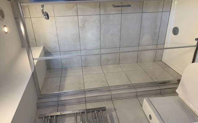 Marlborough Sea View Holiday Apartments