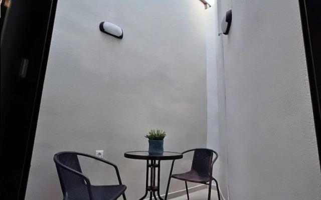 Basil Central Studio - by Checkin