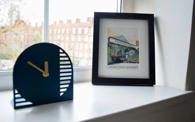 Stylish 2 Bedroom Flat With Views of The Shard
