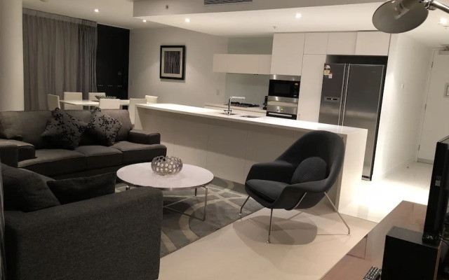 Large Apartment at Oracle Resort