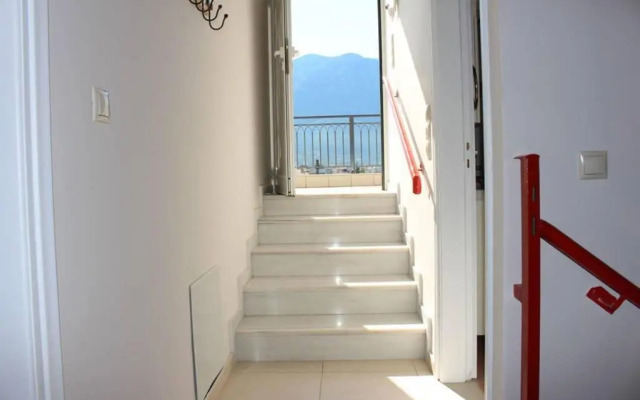New independent loft, 360⁰ view, 5' beach/center