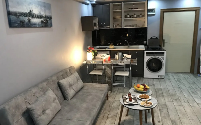 RoyalStar Taksim Family Suites