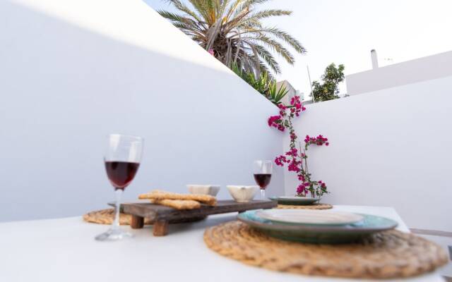 DS Traditional Villas Santorini Island