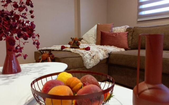 Veria Panorama Luxury Suite with Garden 2