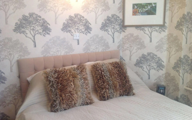 The Cherry Tree Guest House