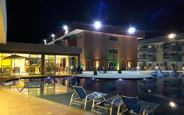 Golden Lake Residence