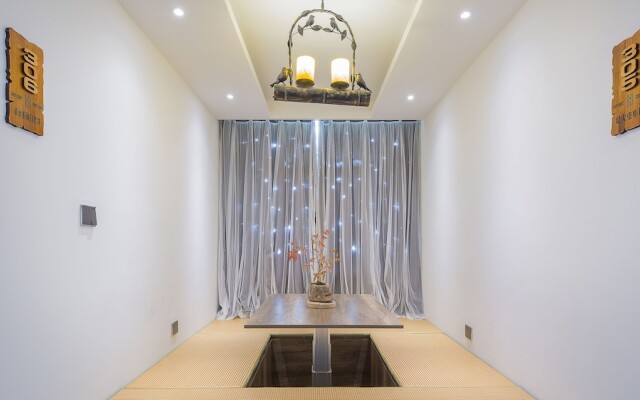 Floral Hotel Red Forest Yuyao