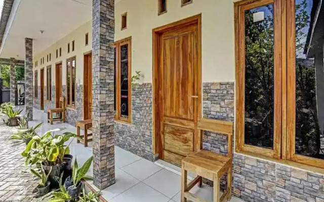 SPOT ON 91824 Rumah Kaloka Syariah