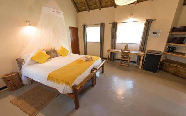 Sefapane Lodges and Safaris