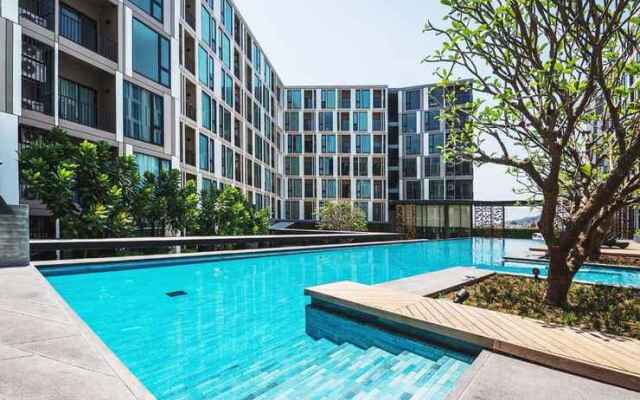 Favstay - The Base Uptown Phuket