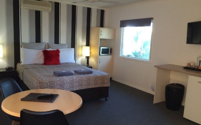 Gin Gin central motel