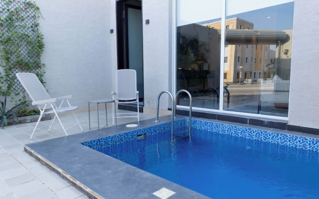 Portal Chalets With Private Pool - Narjs