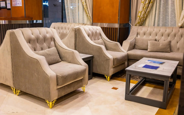 Zowar International Hotel