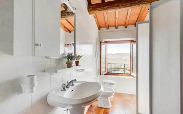Countryside Holiday Home in Gambassi Terme With Garden