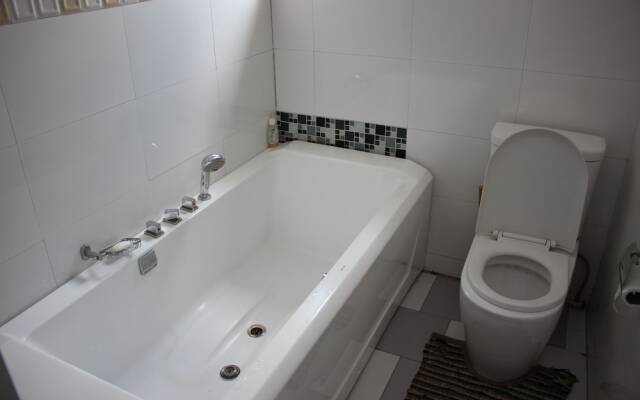 Royal Suites