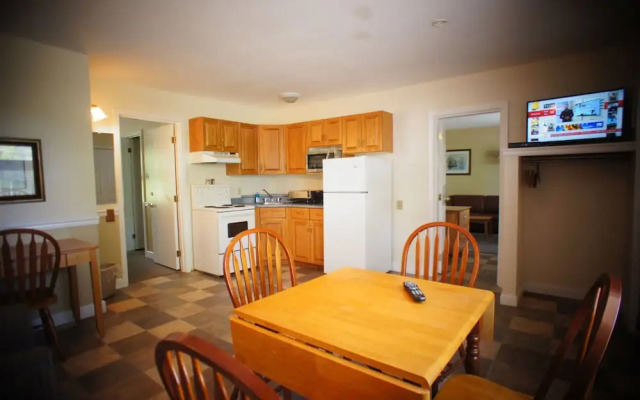 Silverwood Inn & Suites