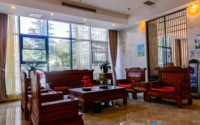 Weikang Soho Business Hotel