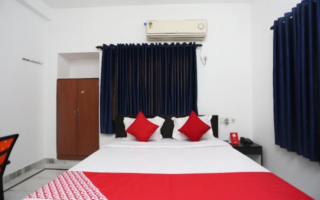 Surya Guest House By OYO Rooms