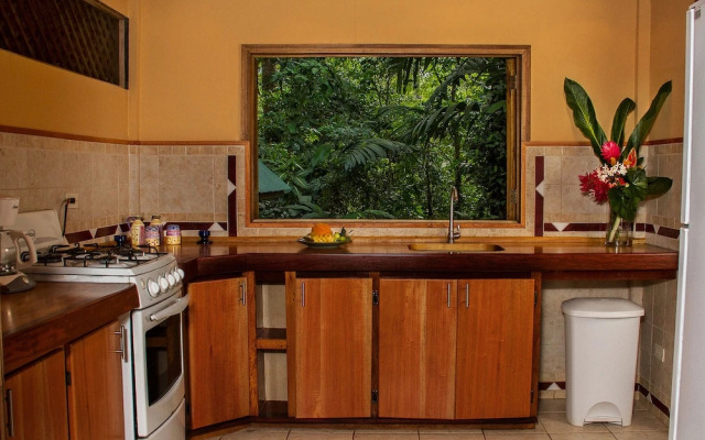 La Finca Chica