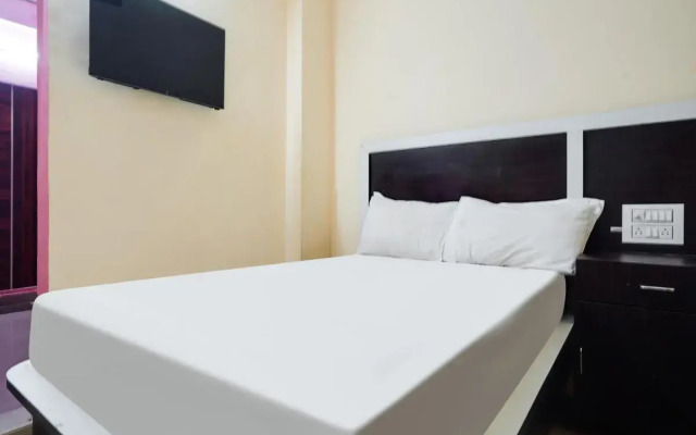Oyo Flagship 805122 Hotel Garuda Inn