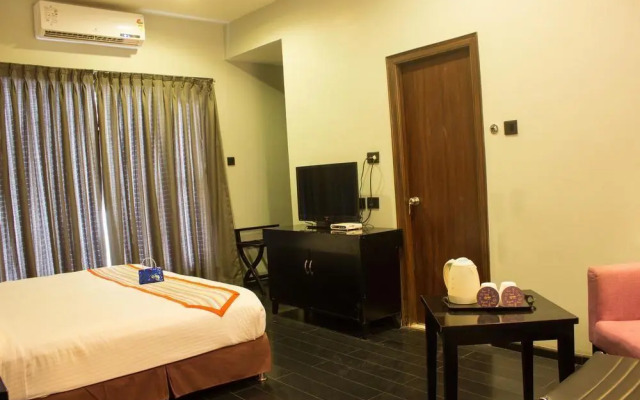 The Travotel Suites