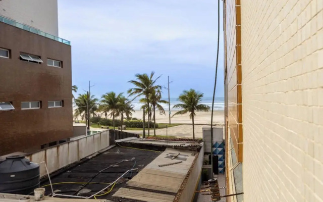 Apto Beira-mar c Vista Lateral e Garagem