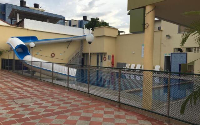 Hotel Marux Plaza