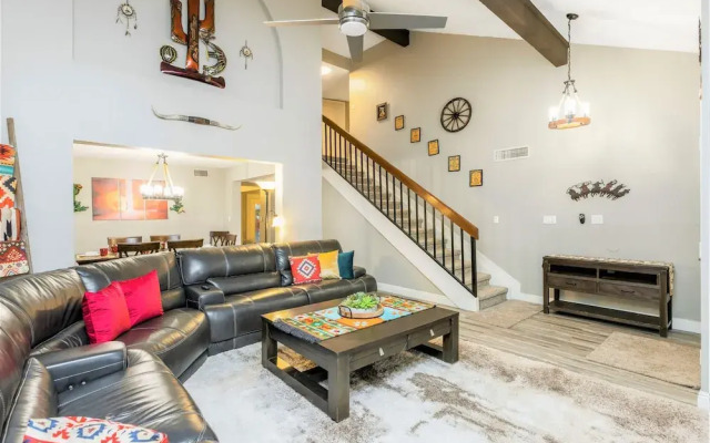Rusty Spur by BlueBarrel Homes