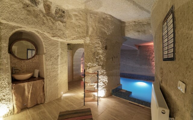 My Cave Suites