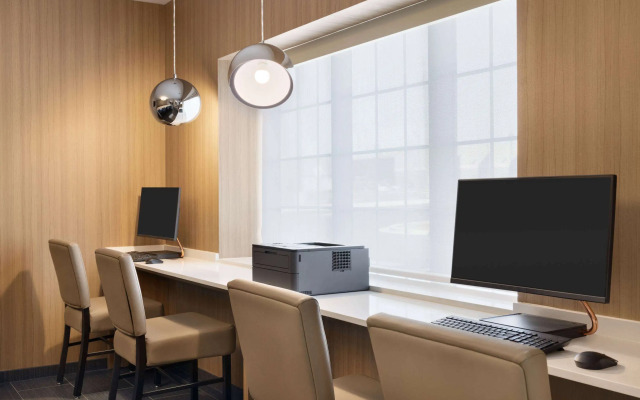 Microtel Inn & Suites by Wyndham Gambrills
