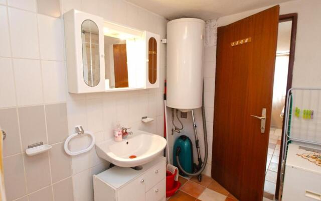 Apartments Milica 1391