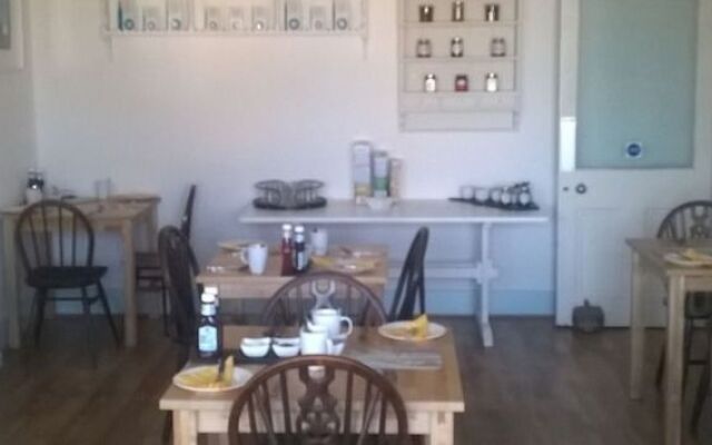 Ravensbury Hotel