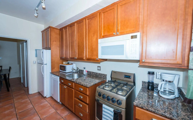 Park SoBe Apartments