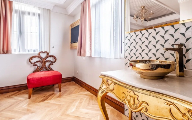 Glamorous Authentic Studio in sk dar