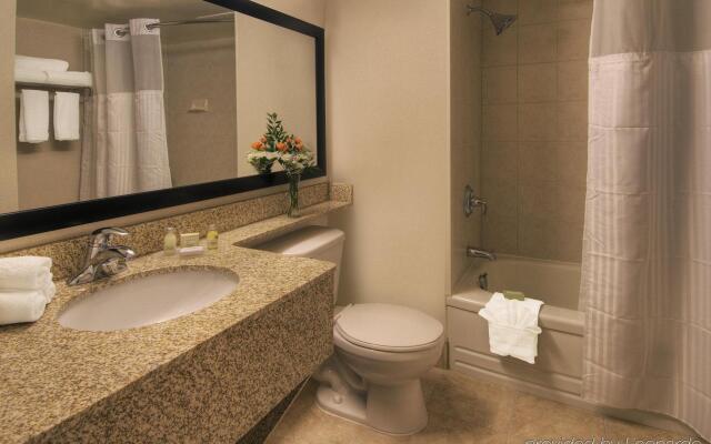 Quality Inn & Suites Yellowknife