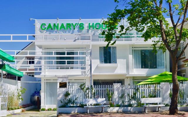 Canary House Dalat Hotel