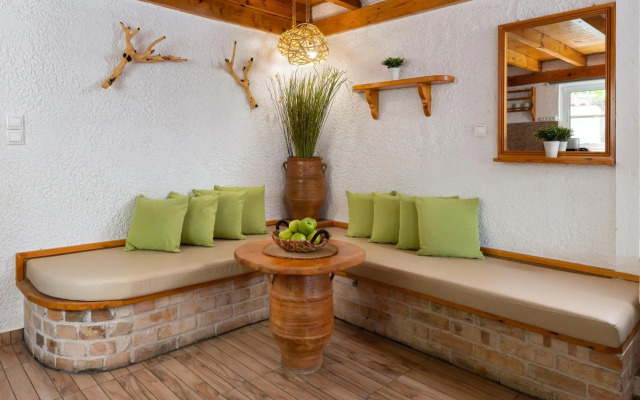 Elefteria Apartments