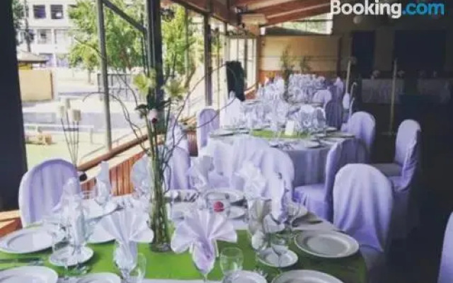 Hotel Club Social Angol
