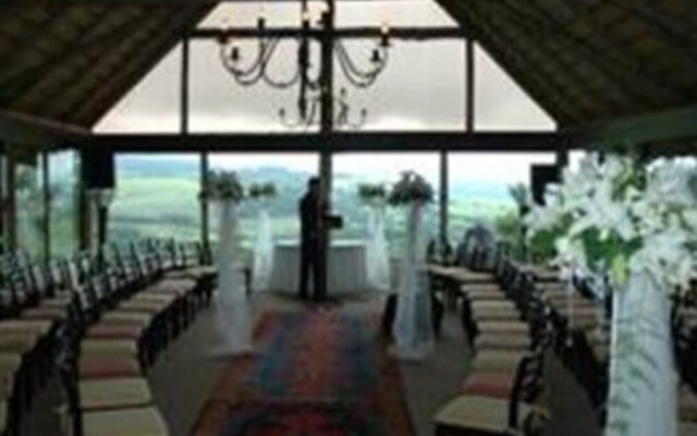 Woodridge Country Hotel