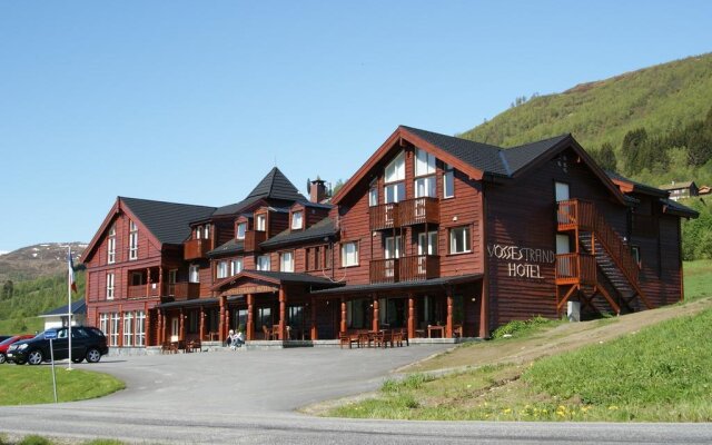 Vossestrand Hotel and Apartments