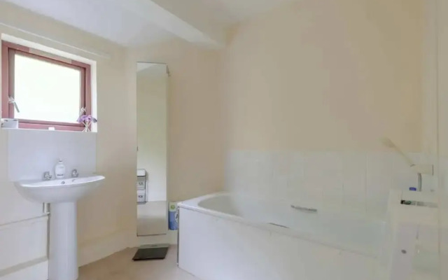 Bright & Calming 1BD Flat - Islington